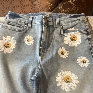 7Jeans with flowers
